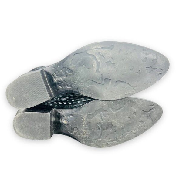 Musse & Cloud Network Perf Ankle Bootie Distressed Black Women's 7 - Picture 8 of 11